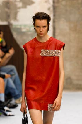 Runway at the Marni fashion show during Milan Fashion Week Women s Spring Summer 2027 on September 24, 2026, in Milan, Italy Bestimage Milan, Italy  Copyright: xAgencex xBestimagexAgencex xBestimagex