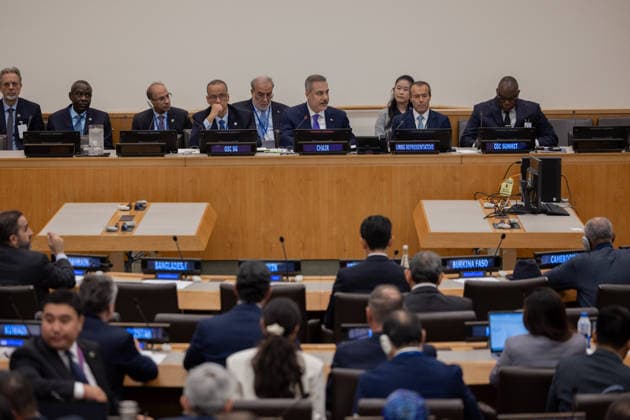 Turkish Foreign Minister Hakan Fidan in New York NEW YORK, UNITED STATES - SEPTEMBER 24: Turkish Foreign Minister Hakan Fidan (3rd R) chairs the Organization of Islamic Cooperation (OIC) Annual Coordination Meeting in his capacity as the Chair of the 51st Session of the OIC Council of Foreign Ministers on the sidelines of the high-level week of the 81st United Nations General Assembly in New York, United States, on September 24, 2026. Mustafa Hatipoglu Anadolu New York United States. Editorial use only. Please get in touch for any other usage.  Copyright: x2026xAnadoluxMustafaxHatipoglux