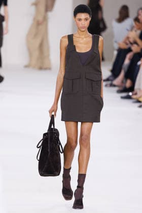 MFW - Max Mara Runway A model walks the runway during the Max Mara fashion show at Milan Women’s Fashion Week Spring Summer 2027 in Milan, Italy on September 24, 2026. Photo by Cinzia Camela IPA ABACAPRESS.COM Milan Italy  Copyright: xIPA ABACAx