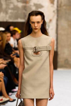 Runway at the Marni fashion show during Milan Fashion Week Women s Spring Summer 2027 on September 23, 2026, in Milan, Italy Bestimage Milan, Italy  Copyright: xAgencex xBestimagexAgencex xBestimagex