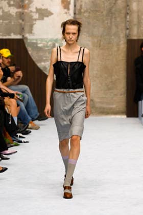 Runway at the Marni fashion show during Milan Fashion Week Women s Spring Summer 2027 on September 23, 2026, in Milan, Italy Bestimage Milan, Italy  Copyright: xAgencex xBestimagexAgencex xBestimagex
