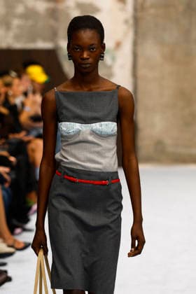 Runway at the Marni fashion show during Milan Fashion Week Women s Spring Summer 2027 on September 23, 2026, in Milan, Italy Bestimage Milan, Italy  Copyright: xAgencex xBestimagexAgencex xBestimagex