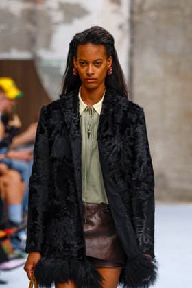 Runway at the Marni fashion show during Milan Fashion Week Women s Spring Summer 2027 on September 23, 2026, in Milan, Italy Bestimage Milan, Italy  Copyright: xAgencex xBestimagexAgencex xBestimagex