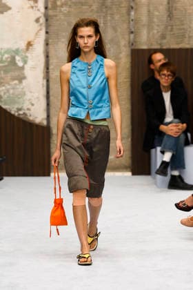 Runway at the Marni fashion show during Milan Fashion Week Women s Spring Summer 2027 on September 23, 2026, in Milan, Italy Bestimage Milan, Italy  Copyright: xAgencex xBestimagexAgencex xBestimagex