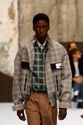 Runway at the Marni fashion show during Milan Fashion Week Women s Spring Summer 2027 on September 23, 2026, in Milan, Italy Bestimage Milan, Italy  Copyright: xAgencex xBestimagexAgencex xBestimagex