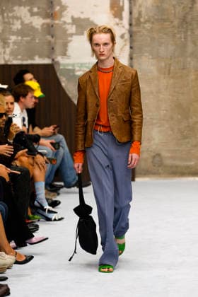 Runway at the Marni fashion show during Milan Fashion Week Women s Spring Summer 2027 on September 23, 2026, in Milan, Italy Bestimage Milan, Italy  Copyright: xAgencex xBestimagexAgencex xBestimagex