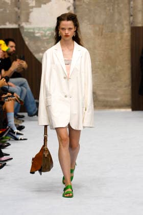 Runway at the Marni fashion show during Milan Fashion Week Women s Spring Summer 2027 on September 23, 2026, in Milan, Italy Bestimage Milan, Italy  Copyright: xAgencex xBestimagexAgencex xBestimagex