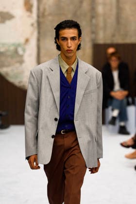 Runway at the Marni fashion show during Milan Fashion Week Women s Spring Summer 2027 on September 23, 2026, in Milan, Italy Bestimage Milan, Italy  Copyright: xAgencex xBestimagexAgencex xBestimagex
