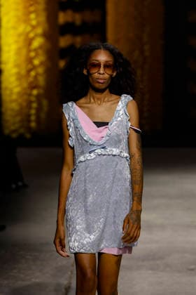 Runway at the Onitsuka Tiger fashion show during Milan Fashion Week Women s Spring Summer 2027 on September 23, 2026, in Milan, Italy Bestimage Milano Italy  Copyright: xAgencex xBestimagexAgencex xBestimagex