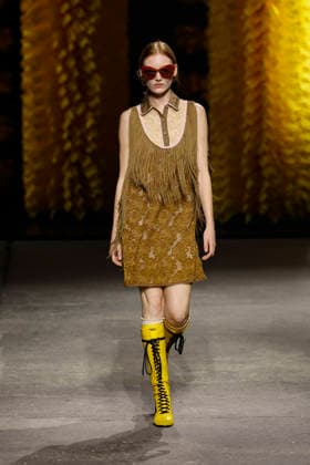 Runway at the Onitsuka Tiger fashion show during Milan Fashion Week Women s Spring Summer 2027 on September 23, 2026, in Milan, Italy Bestimage Milano Italy  Copyright: xAgencex xBestimagexAgencex xBestimagex