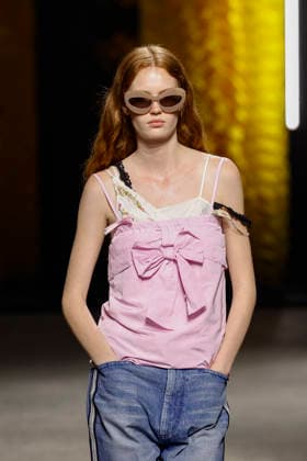 Runway at the Onitsuka Tiger fashion show during Milan Fashion Week Women s Spring Summer 2027 on September 23, 2026, in Milan, Italy Bestimage Milano Italy  Copyright: xAgencex xBestimagexAgencex xBestimagex