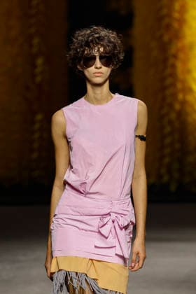 Runway at the Onitsuka Tiger fashion show during Milan Fashion Week Women s Spring Summer 2027 on September 23, 2026, in Milan, Italy Bestimage Milano Italy  Copyright: xAgencex xBestimagexAgencex xBestimagex