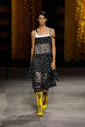Runway at the Onitsuka Tiger fashion show during Milan Fashion Week Women s Spring Summer 2027 on September 23, 2026, in Milan, Italy Bestimage Milano Italy  Copyright: xAgencex xBestimagexAgencex xBestimagex