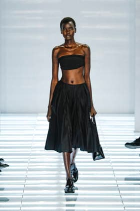 Runway at the Prada fashion show during Milan Fashion Week Women s Spring Summer 2027 on September 22, 2026, in Milan, Italy Bestimage Milan, Italy  Copyright: xAgencex xBestimagexAgencex xBestimagex