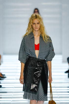 Runway at the Prada fashion show during Milan Fashion Week Women s Spring Summer 2027 on September 22, 2026, in Milan, Italy Bestimage Milan, Italy  Copyright: xAgencex xBestimagexAgencex xBestimagex