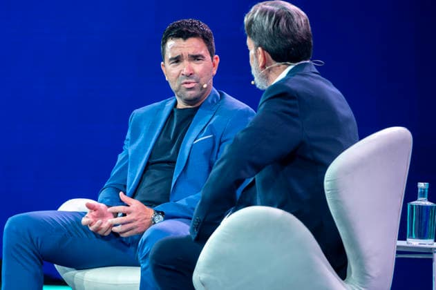September 22, 2026, Lisbon, Lisbon, Portugal: DECO (FC Barcelona) during a one-on-one session at the Portugal Football Summit at the Cidade do Futebol in Oeiras. Lisbon Portugal - ZUMAr238 20260922_zip_r238_060 Copyright: xRicardoxRochax