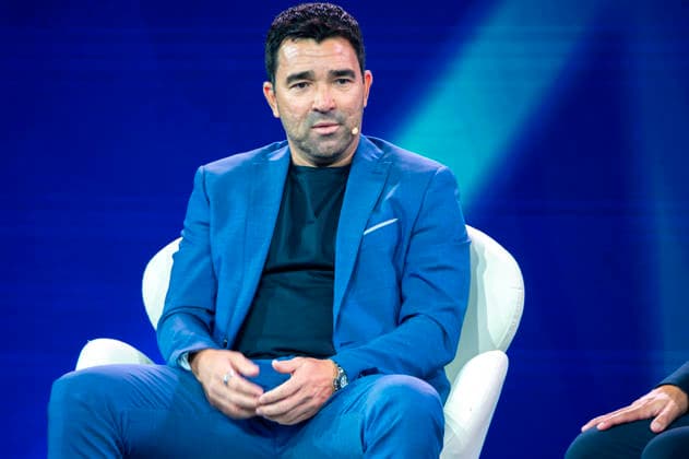 September 22, 2026, Lisbon, Lisbon, Portugal: DECO (FC Barcelona) during a one-on-one session at the Portugal Football Summit at the Cidade do Futebol in Oeiras. Lisbon Portugal - ZUMAr238 20260922_zip_r238_059 Copyright: xRicardoxRochax