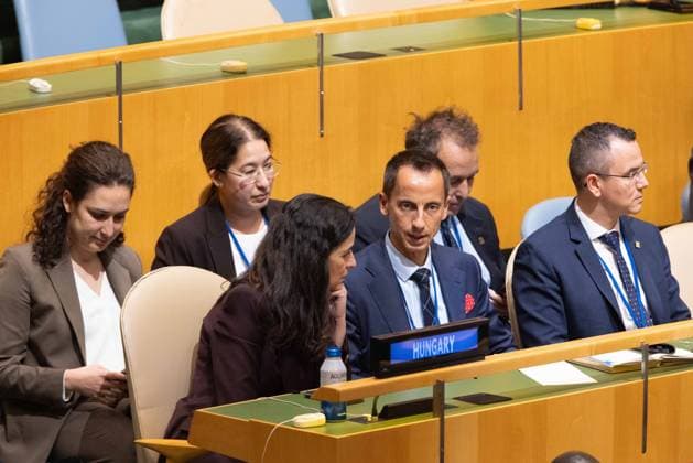 September 24, 2026, New York City, USA: The Hungarian delegation waits for President Andras Balint Baka to deliver his address during the General Debate of the 81st session of the United Nations General Assembly at the UN Headquarters in New York City. New York City USA  - ZUMAl194 20260924_zip_l194_008 Copyright: xMarekxLadzinskix