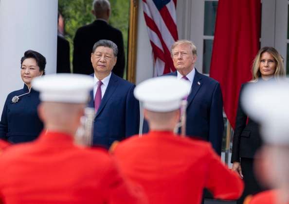 September 24, 2026, Washington, District Of Columbia, USA: United States President Donald J Trump, first lady Melania Trump, President Xi Jinping, of The PeopleÃ¢â‚¬â ¢s Republic of China, and Madame Peng Liyuan participate in a Military Review in the Rose Garden of the White House in Washington, DC, USA, during a State Visit on Thursday, September 24, 2026 Washington USA - ZUMAs152 20260924_faa_s152_181 Copyright: xAndrewxThomasx