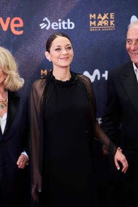 74th San Sebastian International Film Festival: 7h40 ce matin-lÃ Milo Red Carpet Marion Cotillard attended 7h40 ce matin-lÃ Milo Red Carpet during 74th San Sebastian International Film Festival at Kursaal Theatre on September 24, 2026 in Donostia San Sebastian, Spain Photo by IMAGO MPG Donostia San Sebastian Kursaal Theatre Euskadi Spain  Copyright: xMPGx