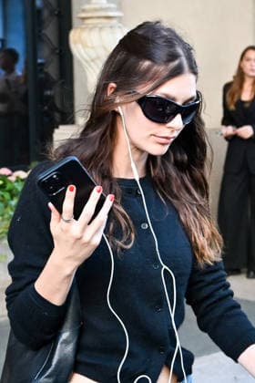 Camila Morrone leaves the Palazzo Parigi luxury hotel in Milan during MLFW Fashion Week on September 24, 2026. Gedeon Taieb, Bestimage. Camila Morrone leaves the Palazzo Parigi luxury hotel in Milan during MLFW Fashion Week on September 24, 2026. Milan, Italy  Copyright: xGedeonxTaiebx xBestimagexGedeonxTaiebx xBestimagex