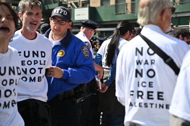 Mass demonstration against the war on Palestine and Iran in front of the United Nations NEW YORK, UNITED STATES - SEPTEMBER 24: Demonstrators are detained during a protest against the war in Palestine and Iran as people gather in front of the United Nation in New York, United States, on September 24, 2026. Waleed Zein Anadolu New York United States. Editorial use only. Please get in touch for any other usage.  Copyright: x2026xAnadoluxWaleedxZeinx