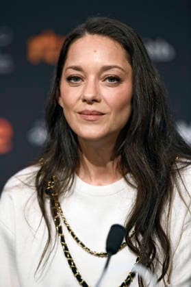Marion Cotillard at the press conference for the film *7h40 ce matin lÃ Milo* at the 74th San Sebastián International Film Festival (Festival Internacional de Cine de San Sebastián) at the Kursaal in San Sebastián, September 24, 2026 Foto:xC.xNiehausx xFuturexImagex matin_6912