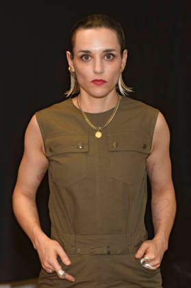 Jehnny Beth at the premiere of the feature film *The French Teacher* at the 74th San Sebastián International Film Festival (Festival Internacional de Cine de San Sebastián) at the Kursaal 2 in San Sebastián, September 24, 2026 Foto:xC.xNiehausx xFuturexImagex teacher_6910