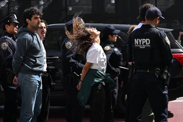 Mass demonstration against the war on Palestine and Iran in front of the United Nations NEW YORK, UNITED STATES - SEPTEMBER 24: Some demonstrators are detained during a protest against the war in Palestine and Iran as people gather in front of the United Nation in New York, United States, on September 24, 2026. Mehmet Ali Ozcan Anadolu New York United States. Editorial use only. Please get in touch for any other usage.  Copyright: x2026xAnadoluxMehmetxAlixOzcanx