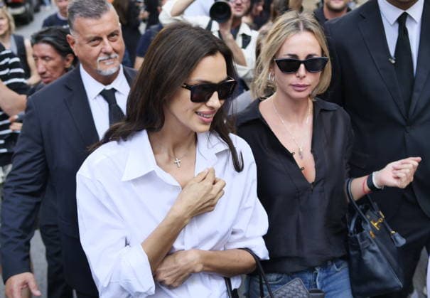 IPA88926952 - Milan, Milan Women s Fashion Week: Spring Summer 2026 2027 - Women s Fashion, Spring Summer 2026–2027, Alberta Ferretti fashion show—Pictured: Irina Shayk  Copyright: xLucaxPontix xLucaPonti IpaAgencyx IPA88926952