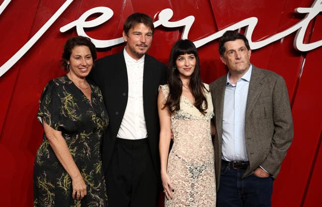 The UK gala screening of Verity at Curzon Mayfair in London, England. Jordana Mollick, Josh Hartnett, Dakota Johnson and Michael Showalter attend the UK gala screening of Verity at Curzon Mayfair in London. The actress wears a creamy lace Colleen Allen maxi dress with Fleur du Mal undergarments on September 24, 2026. London Curzon Mayfair UK Copyright: xFredxDuvalx