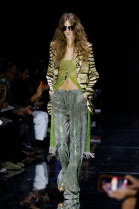 MFW Spring Summer 2027 Roberto Cavalli Runway MP MILAN, ITALY - SEPTEMBER 24: a model walks the catwalk of Roberto Cavalli fashion show catwalk during the Milan Fashion Week - Womenswear Spring Summer 2027 on September 24, 2026 in Milan, Italy. Photo by Marco Piovanotto Abacapress.com Milan Italy  Copyright: xPiovanottoxMarco ABACAx