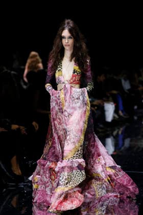 MFW Spring Summer 2027 Roberto Cavalli Runway MP MILAN, ITALY - SEPTEMBER 24: a model walks the catwalk of Roberto Cavalli fashion show catwalk during the Milan Fashion Week - Womenswear Spring Summer 2027 on September 24, 2026 in Milan, Italy. Photo by Marco Piovanotto Abacapress.com Milan Italy  Copyright: xPiovanottoxMarco ABACAx