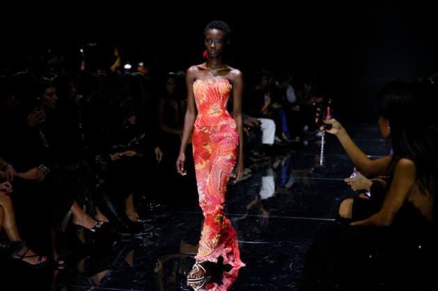 MFW Spring Summer 2027 Roberto Cavalli Runway MP MILAN, ITALY - SEPTEMBER 24: a model walks the catwalk of Roberto Cavalli fashion show catwalk during the Milan Fashion Week - Womenswear Spring Summer 2027 on September 24, 2026 in Milan, Italy. Photo by Marco Piovanotto Abacapress.com Milan Italy  Copyright: xPiovanottoxMarco ABACAx