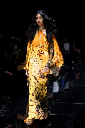 MFW Spring Summer 2027 Roberto Cavalli Runway MP MILAN, ITALY - SEPTEMBER 24: a model walks the catwalk of Roberto Cavalli fashion show catwalk during the Milan Fashion Week - Womenswear Spring Summer 2027 on September 24, 2026 in Milan, Italy. Photo by Marco Piovanotto Abacapress.com Milan Italy  Copyright: xPiovanottoxMarco ABACAx