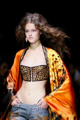 MFW Spring Summer 2027 Roberto Cavalli Runway MP MILAN, ITALY - SEPTEMBER 24: a model walks the catwalk of Roberto Cavalli fashion show catwalk during the Milan Fashion Week - Womenswear Spring Summer 2027 on September 24, 2026 in Milan, Italy. Photo by Marco Piovanotto Abacapress.com Milan Italy  Copyright: xPiovanottoxMarco ABACAx