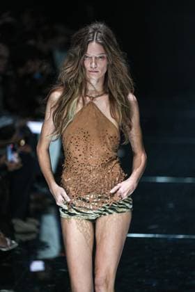 IPA88928696 - Milan, Milan Women™s Fashion Week Spring Summer 2027 - Women™s Fashion, Spring Summer 2027 - Cavalli fashion show - runway in the photo: Model  Copyright: xRiccardoxGIordanox xRiccardoxGiordano IPAx IPA88928696