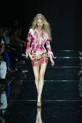 IPA88928708 - Milan, Milan Women™s Fashion Week Spring Summer 2027 - Women™s Fashion, Spring Summer 2027 - Cavalli fashion show - runway In the photo: Model  Copyright: xRiccardoxGIordanox xRiccardoxGiordano IPAx IPA88928708