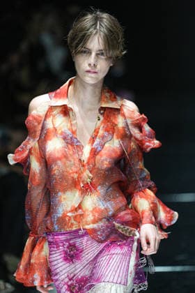 IPA88928799 - Milan, Milan Women™s Fashion Week Spring Summer 2027 - Women™s Fashion, Spring Summer 2027 - Cavalli fashion show - runway in the photo: Model  Copyright: xRiccardoxGIordanox xRiccardoxGiordano IPAx IPA88928799