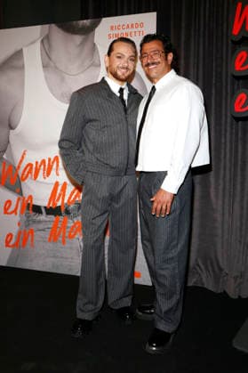 Riccardo Simonetti with his husband Steven at the book launch for *When Is a Man a Man* by Riccardo Simonetti at The Ritz-Carlton Hotel Berlin, September 24, 2026 Foto:xA.xBuggex xFuturexImagex simonetti_6922