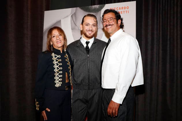 Riccardo Simonetti with his husband Steven and his mother Anna Simonetti at the book launch for *When Is a Man a Man?* by Riccardo Simonetti at The Ritz-Carlton Hotel Berlin on September 24, 2026 Foto:xA.xBuggex xFuturexImagex simonetti_6930
