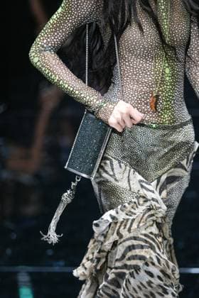 IPA88928753 - Milan, Milan Women™s Fashion Week Spring Summer 2027 - Women™s Fashion, Spring Summer 2027 - Cavalli fashion show - runway in the photo: detail of a handbag  Copyright: xRiccardoxGIordanox xRiccardoxGiordano IPAx IPA88928753