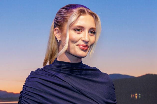 September 24, 2026, Düsseldorf: Luna Schweiger on the Blue Carpet at the launch of the new Guerlain L™ Heure Bleue Eau de Parfum at the Lofthouse in Düsseldorf. Lofthouse, Reisholzer Werftstraße, North Rhine-Westphalia, Germany
