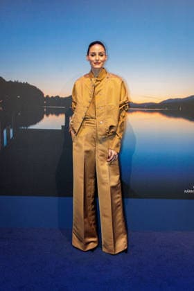 September 24, 2026, Düsseldorf: Olivia Palermo on the blue carpet at the launch of the new Guerlain L™Heure Bleue Eau de Parfum at the Lofthouse in Düsseldorf, Lofthouse, Reisholzer Werftstraße, North Rhine-Westphalia, Germany