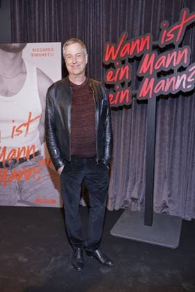 Riccardo Simonetti Book Launch by Thomas Hermanns Riccardo Simonetti presents his fifth book, When Is a Man a Man? , at The Ritz-Carlton, Berlin, on September 24, 2026 Copyright: xEventpress Kratschx