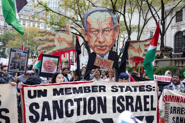 Pro-Palestine protestors march in Midtown Manhattan towards the United Nations Headquarters on Thursday, September 24, 2026 in New York City. The protest took place on the day Palestine President Mahmoud Abbas and President of Israel Benjamin Netanyahu spoke at the UN General Assembly 81st session General Debate.  NYP20260924968 JONATHANxFERNANDES