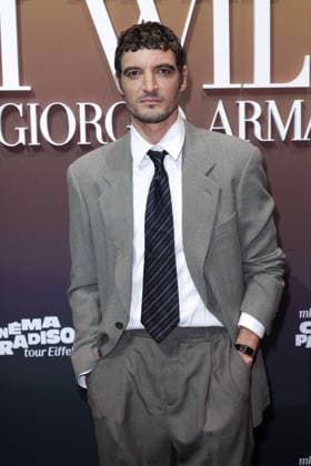 Cinema Paradiso - Giorgio Armani Party - Paris Niels Schneider attends Armani Beauty party held at the Eiffel Tower in Paris, France on September 24, 2026, marking the opening night of the first edition of the Cinema Paradiso Tour Eiffel festival, organized by mk2 in the Salle Gustave Eiffel on the monument s first floor, as Armani Beauty celebrates the launch of its new men s fragrance I Will with campaign face actor Jonathan Bailey in attendance. Photo by David Boyer ABACAPRESS.COM Paris France  Copyright: xBoyerxDavid ABACAx