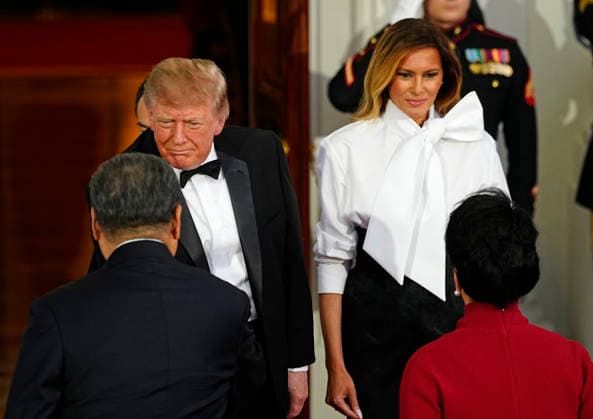 President Donald Trump and First Lady Melania Trump welcome Chinese President Xi Jinping and his wife Peng Liyuan before a state dinner at the White House in Washington DC on Thursday, September 24, 2026. Xi is on a three-day state visit to the U.S. and will hold talks with U.S. officials on tariffs, AI, and other issues.  WAP20260924704 BONNIExCASH