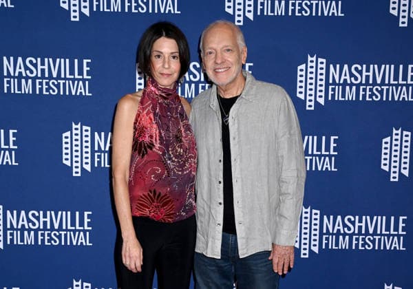 ˜Frampton™ Opening Night Screening Elizabeth Ross and Peter Frampton arriving to Frampton opening night screening at the 57th Nashville Film Festival held at the Regal Green Hills Theater on September 24, 2026 in Nashville, TN. Nashville Regal Green Hills Theater Tennessee USA Copyright: xTammiexArroyo AFF-USA.comx
