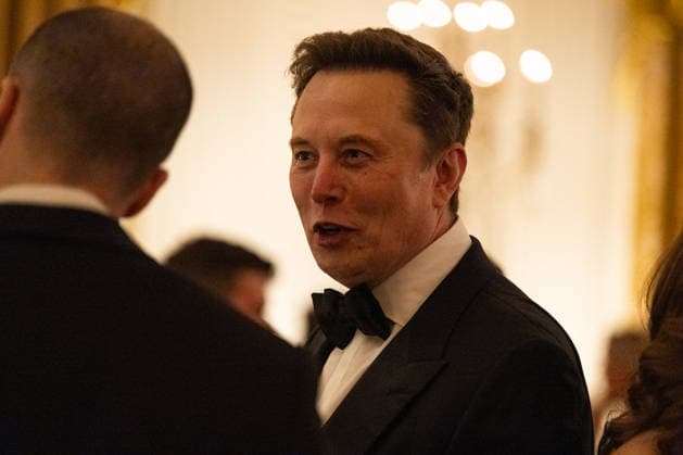 SpaceX CEO Elon Musk attends a state dinner for Chinese President Xi Jinping at the White House in Washington DC on Thursday, September 24, 2026. Xi is on a three-day state visit to the U.S. and will hold talks with U.S. officials on tariffs, AI, and other issues.  WAX20260924987 AnnabellexGordon